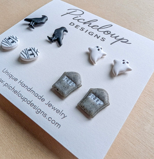 Haunted Night Stud Set