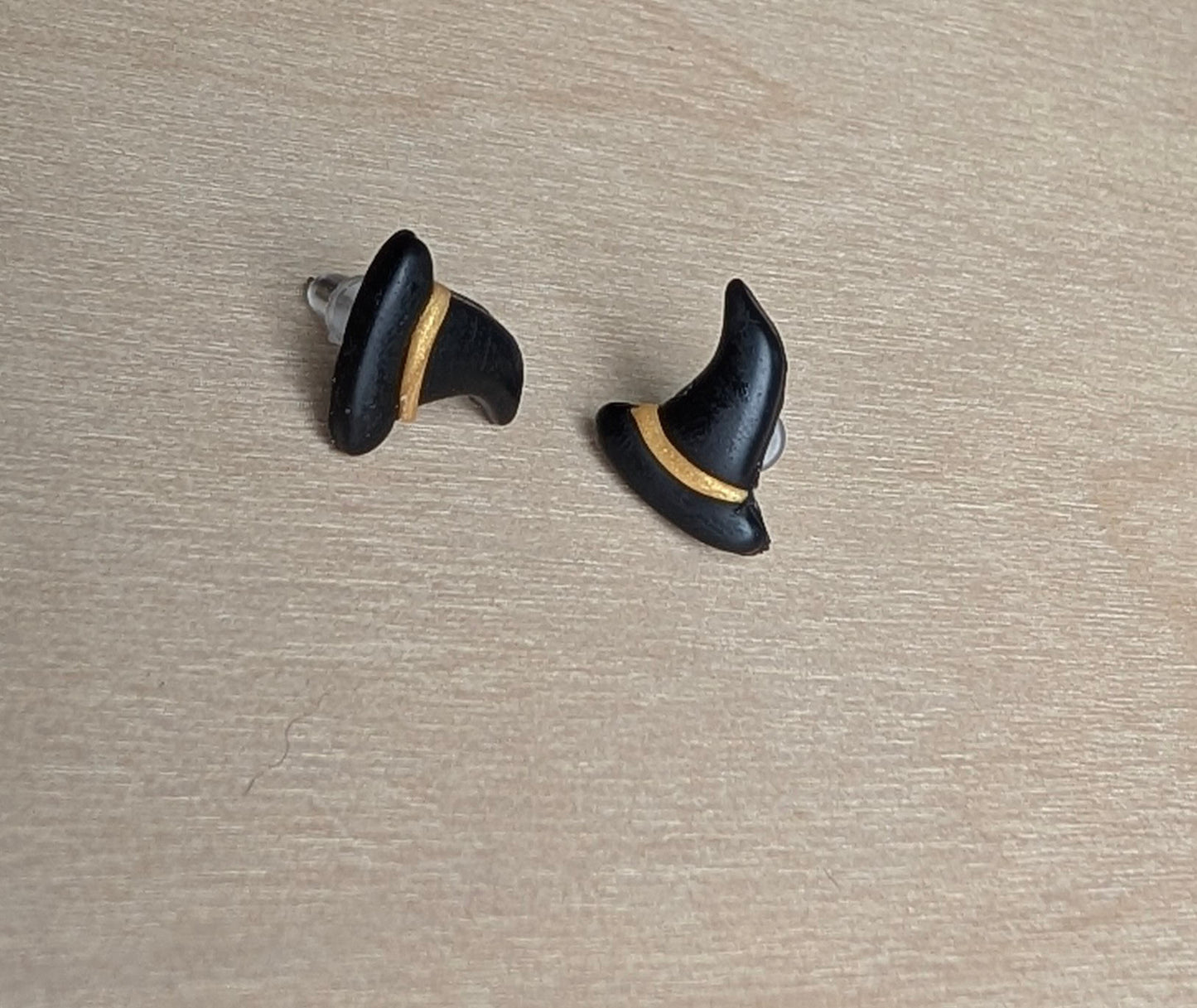 Witch’s Brew Stud Set